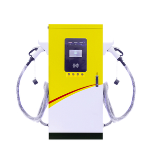 120 kW DC Fast EV -Ladestation mit CCS2 -Doppelwaffe und für kommerzielles Projekt