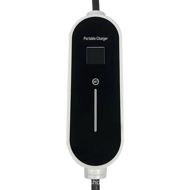 EVTAURUS DREI -Phasen -tragbares EV -Ladegerät